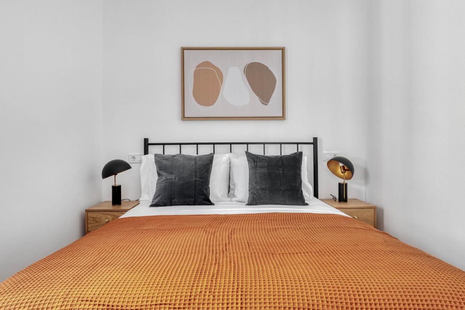 Blueground De Gracia Furniture Decor Bcn-72 Appartement